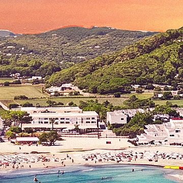 Playa de Cala Llonga Ibiza's logo